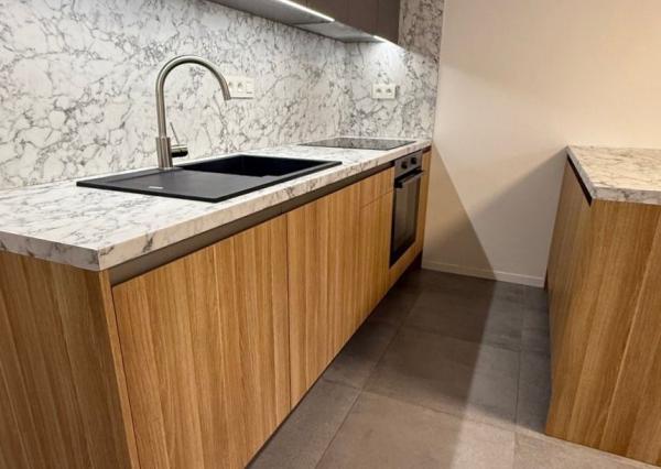 Na prenájom – Moderný 2-izbový byt v projekte Vila Ľadová, Staré Mesto