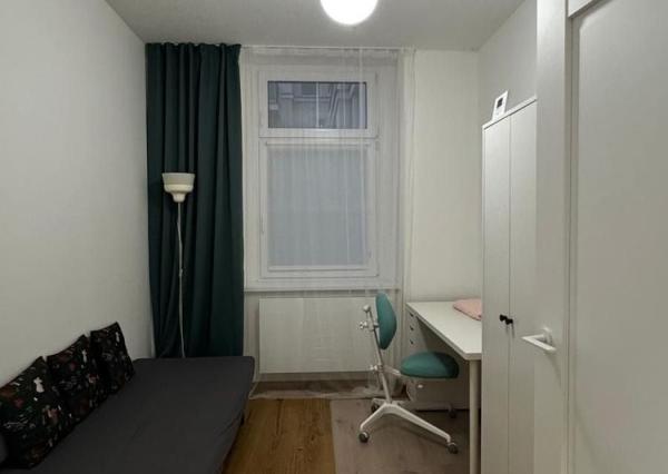 PRENÁJOM – Nadštandardný historický byt po kompletnej rekonštrukcii v centre Nitry