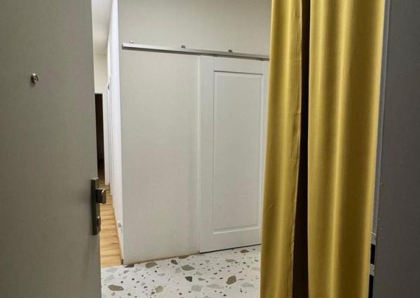 PRENÁJOM – Nadštandardný historický byt po kompletnej rekonštrukcii v centre Nitry