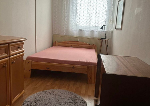 Na prenájom 2-izbový byt s lodžiou – Ružinov, Martinčekova ulica