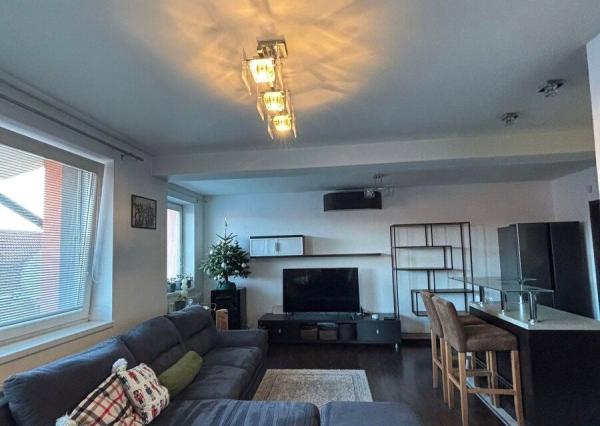 Na prenájom: Svetlý 3-izbový byt s parkovaním – Ružinov