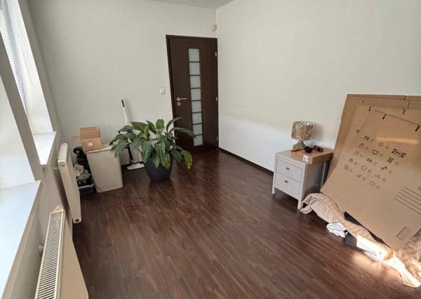 Na prenájom: Svetlý 3-izbový byt s parkovaním – Ružinov