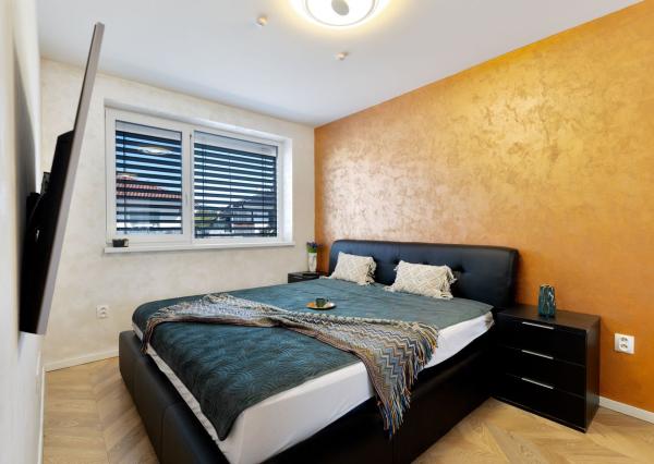 Nadštandartný 4 izbový Rodinný Dom v srdci Malého Raja, Slovenský Grob 