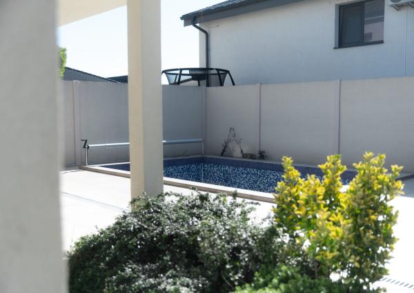 Nadštandartný 4 izbový Rodinný Dom v srdci Malého Raja, Slovenský Grob 