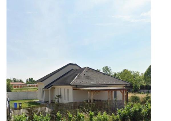 krásny rodinný dom v Rajke