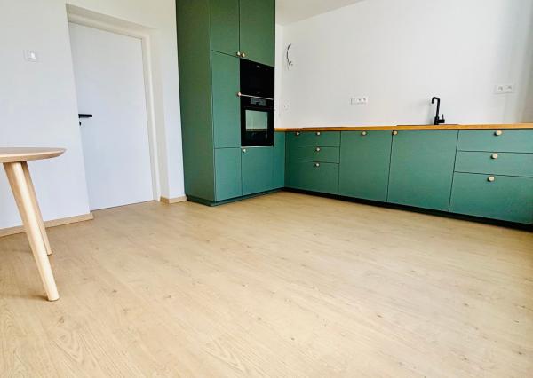 Na predaj 3 izb rodinný dom s 985m2 pozemkom v obci Kuchyňa.