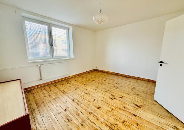 Na predaj 3 izb rodinný dom s 985m2 pozemkom v obci Kuchyňa.