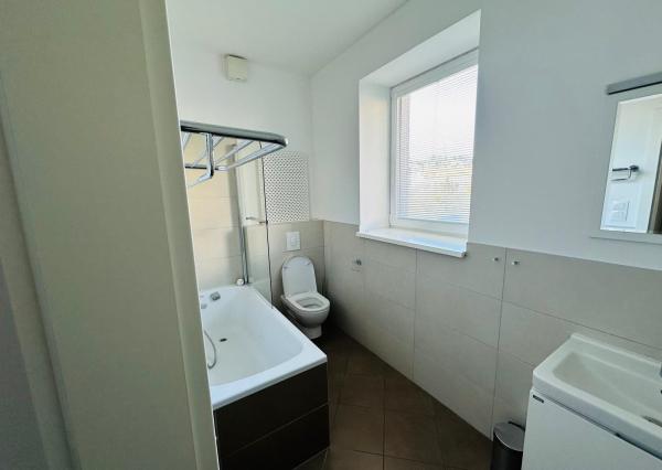 Slnečný 2izbový byt na prenájom