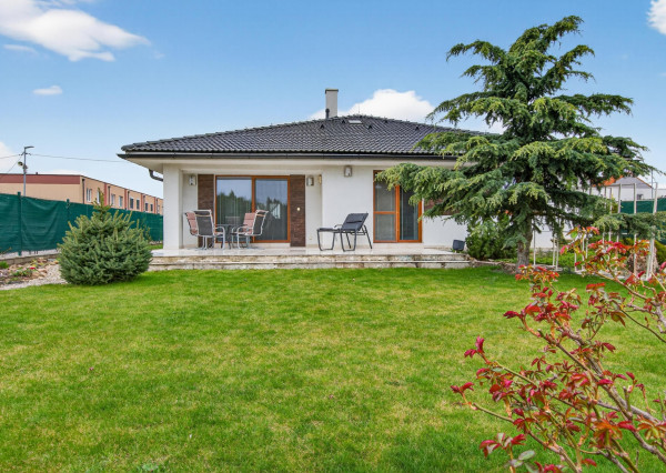Samostatne stojaca novostavba bungalovu - bez nutnosti ďaľších investícií, Bernolákovo
