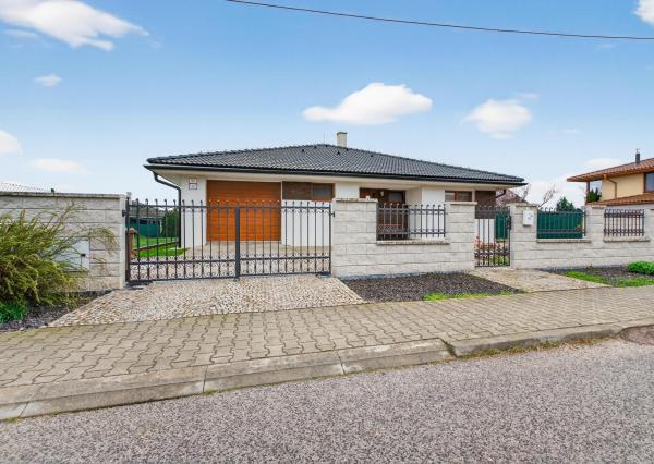 Samostatne stojaca novostavba bungalovu - bez nutnosti ďaľších investícií, Bernolákovo