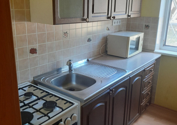 Na prenájom útulný 1-izbový byt v Senci – Svätoplukova ulica