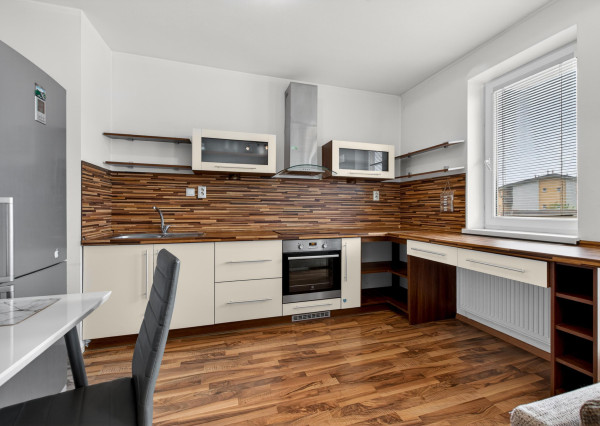 Super Investícia - 2 izbový byt v Moste pri Bratislave