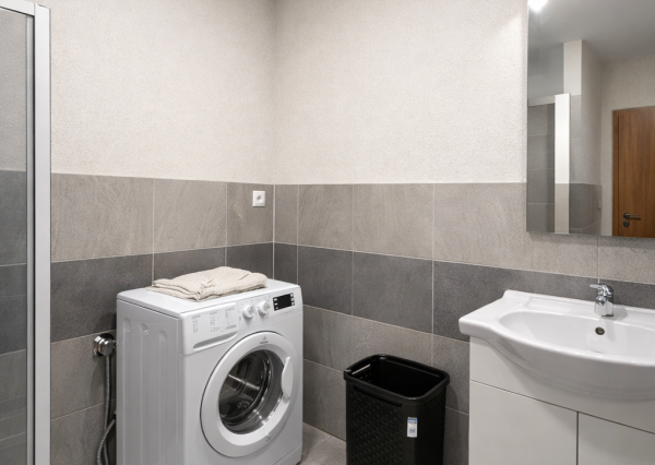 Na prenájom: 3-izbový byt, Bratislava – Domové role