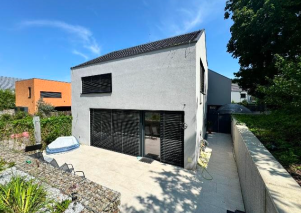 PRENÁJOM: Pokojné bývanie pri prírode–rodinný dom v Devíne