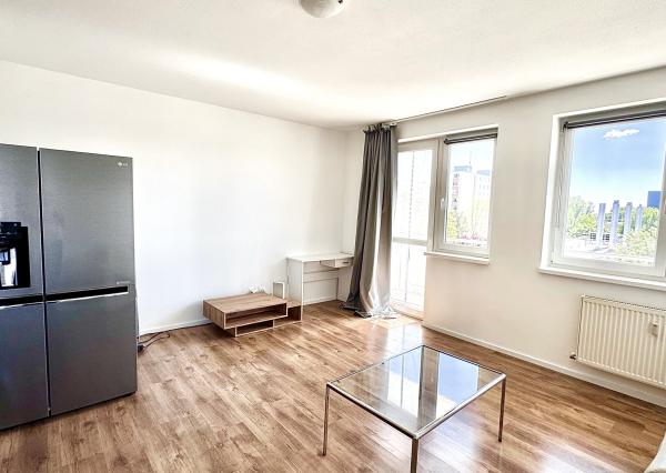 Na prenájom 3-izbový byt s balkónom – Bratislava, Petržalka