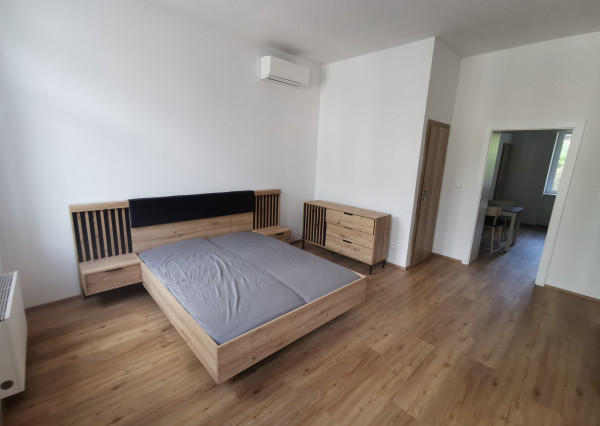 Prenájom 1i bytu, po kompletnej rekonštrukcii, Mlynské Nivy