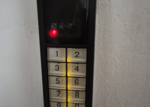 KANCELÁRSKE PRIESTORY S NÍZKYMI NÁKLADMI – BRATISLAVA, BOJNICKÁ ULICA