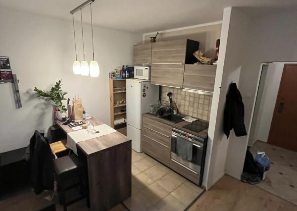 Prenájom 2 izbový byt - Bratislava - Petržalka, Gessayova