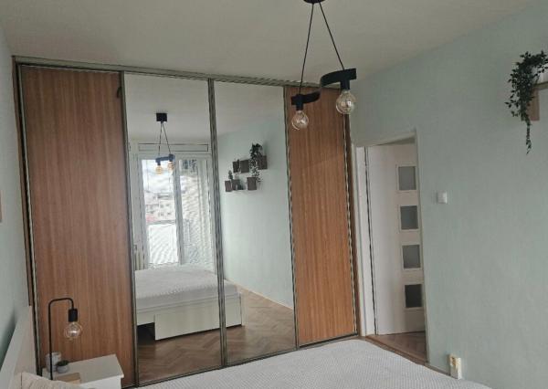 Prenájom 3 izbový byt - Bratislava - Ružinov, Čaklovská