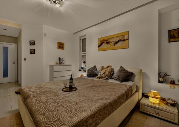 Samostatne stojaci bungalov, Hviezdoslavov