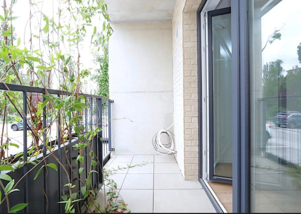 PREDAJ | Nový 1-izbový apartmán s terasou v projekte VERDENA