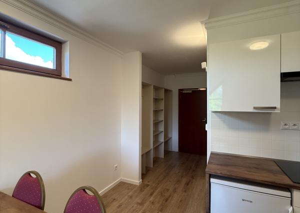 Bývanie pri Draždiaku: Svetlý 2-izbový apartmán