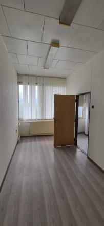 Kancelárke priestory za rozumné náklady - fotografia 19