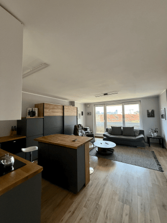 Svetlý 1-izbový apartmán s balkónom v rezidencii PREMIÈRE - fotografia 2