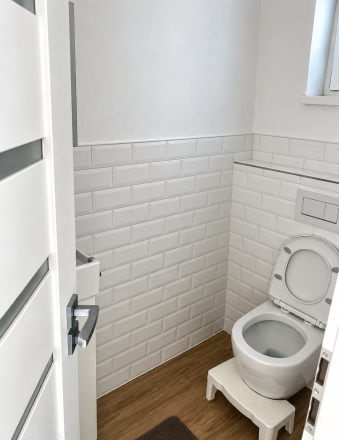 MODERNÝ 4-IZBOVÝ RODINNÝ DOM S POZEMKOM 580 m² | - fotografia 13