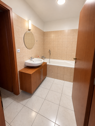 PRENÁJOM | 2-izbový byt s balkónom - fotografia 3