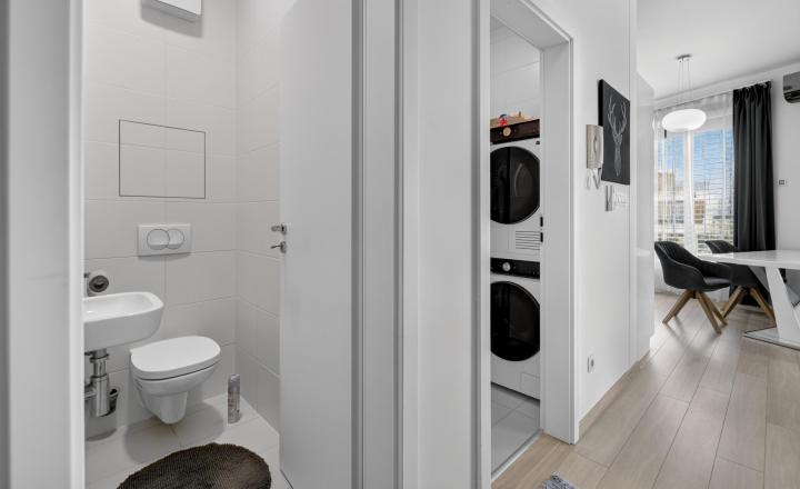 Moderný 3-izbový byt s 2 balkónmi a 2 parkovacími miestami - fotografia 13