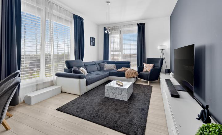 Moderný 3-izbový byt s 2 balkónmi a 2 parkovacími miestami - fotografia 14