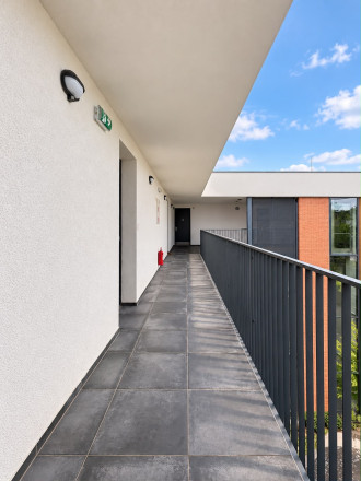 EXKLUZÍVNE 1-izbový byt s lodžiou | ROVINKA📍| 34m² - fotografia 13