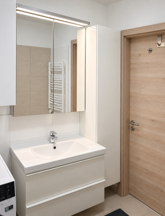 PRENÁJOM | MODERNÝ 2 IZBOVÝ BYT NA KRAMÁROCH S PARKOVANÍM - fotografia 16