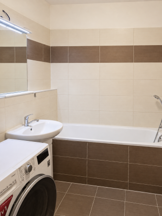MODERNÝ 3-IZBOVÝ BYT NA PRENÁJOM BRATISLAVA – NOVÉ MESTO - fotografia 7