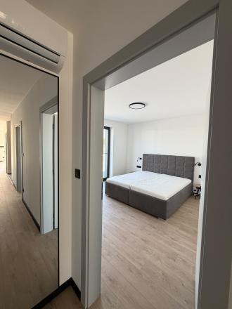 MODERNÝ 4-IZBOVÝ BUNGALOV NA PRENÁJOM – HVIEZDOSLAVOV RESIDENCE - fotografia 11
