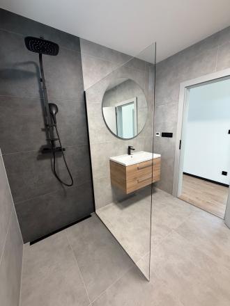 MODERNÝ 4-IZBOVÝ BUNGALOV NA PRENÁJOM – HVIEZDOSLAVOV RESIDENCE - fotografia 19