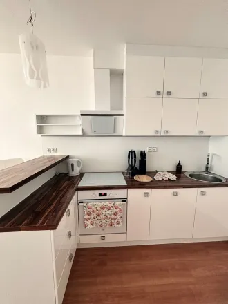 Svetlý 2-izbový byt s loggiou a parkovaním | Petržalka - fotografia 5