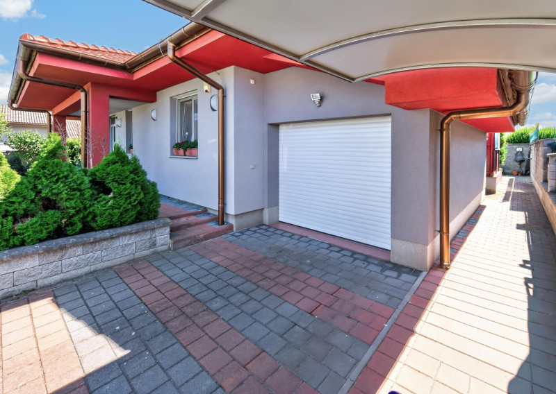 Samostatne stojaci bungalov, Hviezdoslavov