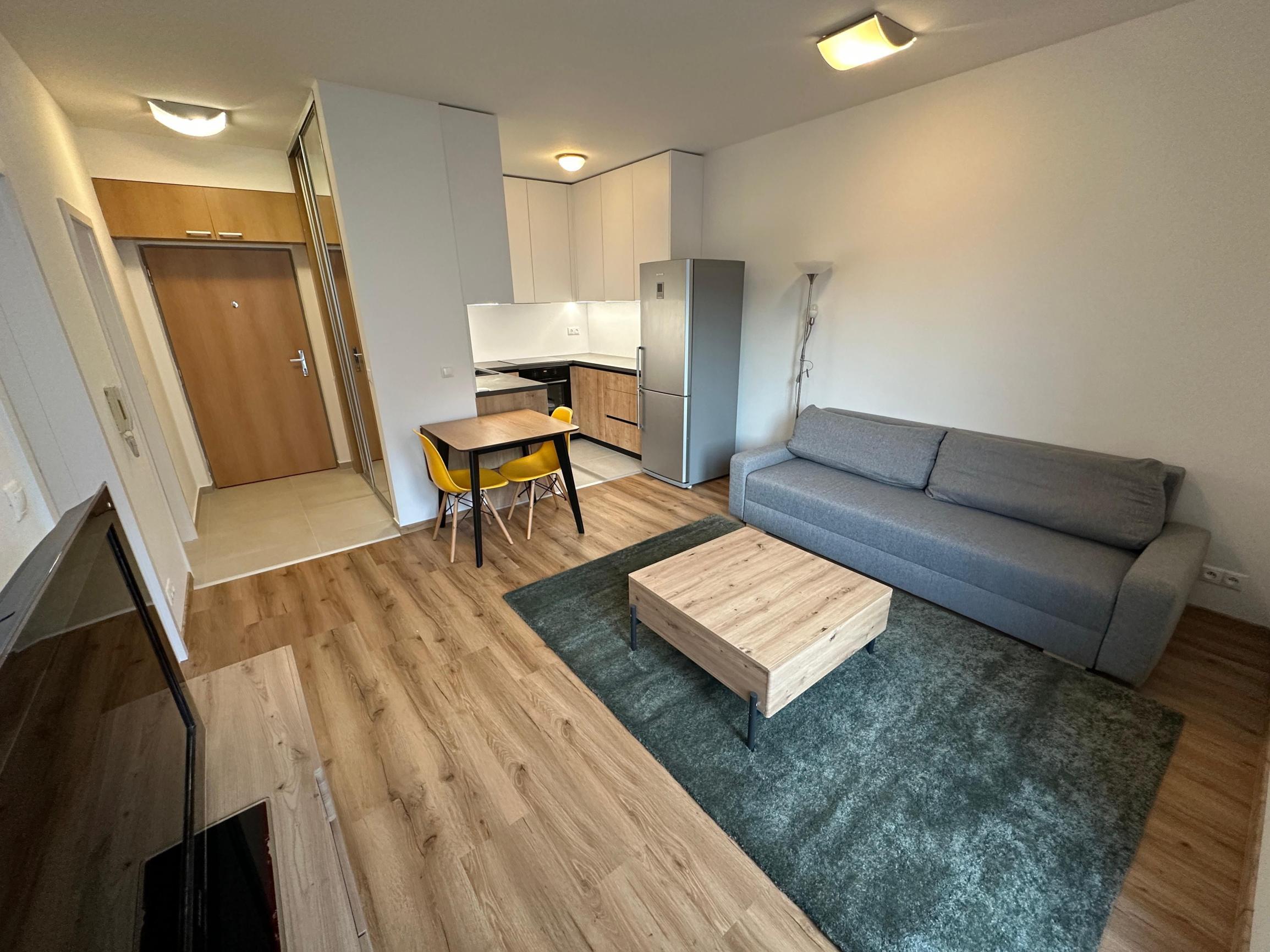 Krásny 2i BYT v Karlovej Vsi