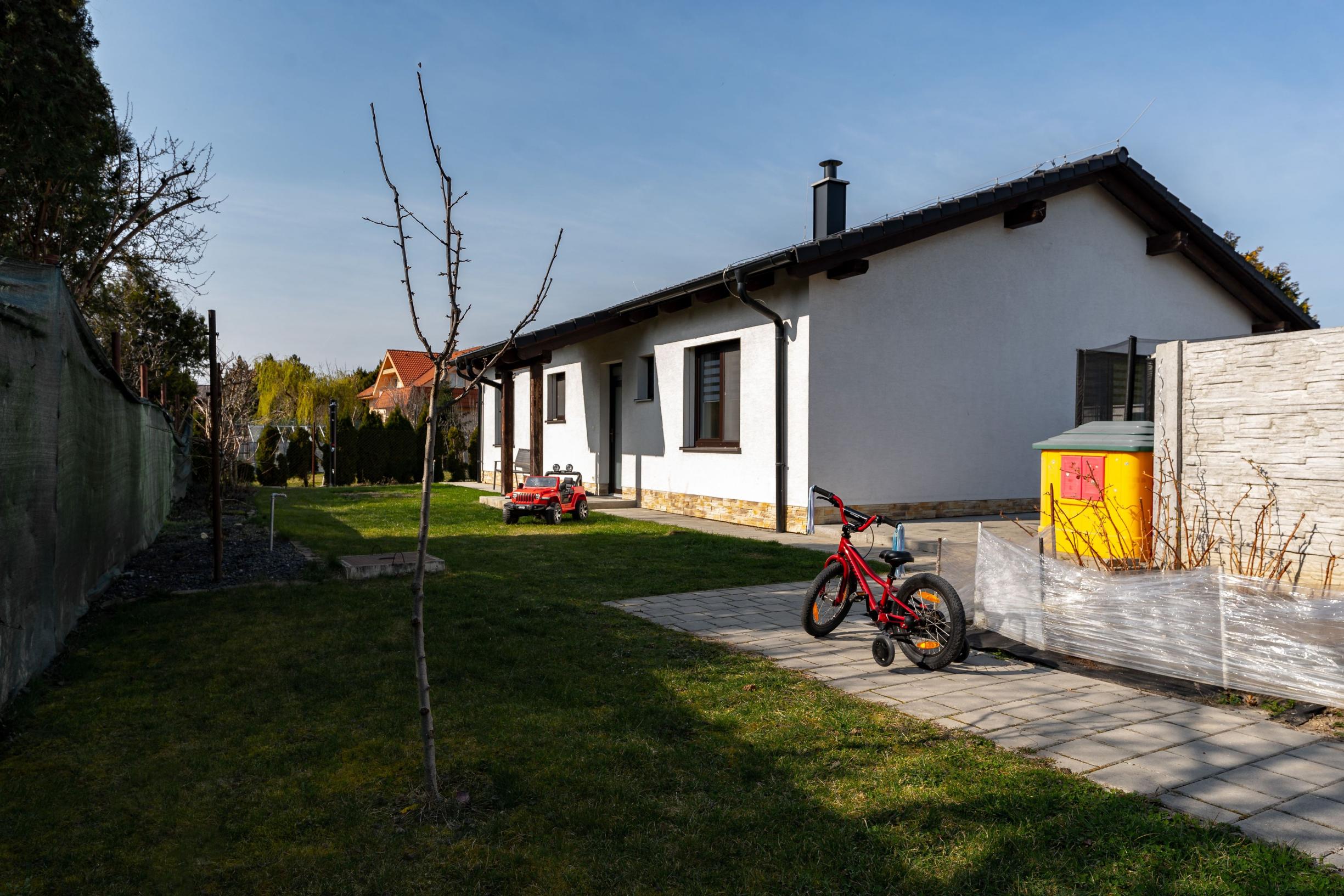 Samostatne stojaca novostavba 4 izbového bungalovu, Bernolákovo