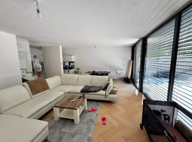 PRENÁJOM: Pokojné bývanie pri prírode–rodinný dom v Devíne