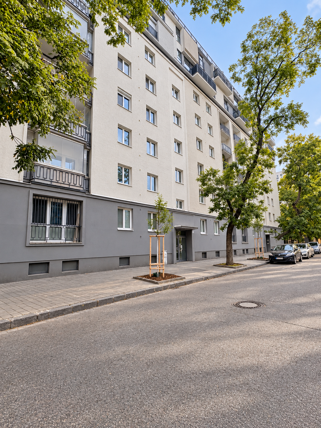 NA PREDAJ | PRIESTRANNÝ 3 IZBOVÝ BYT S LOGGIOU PRI CENTRE BRATISLAVY